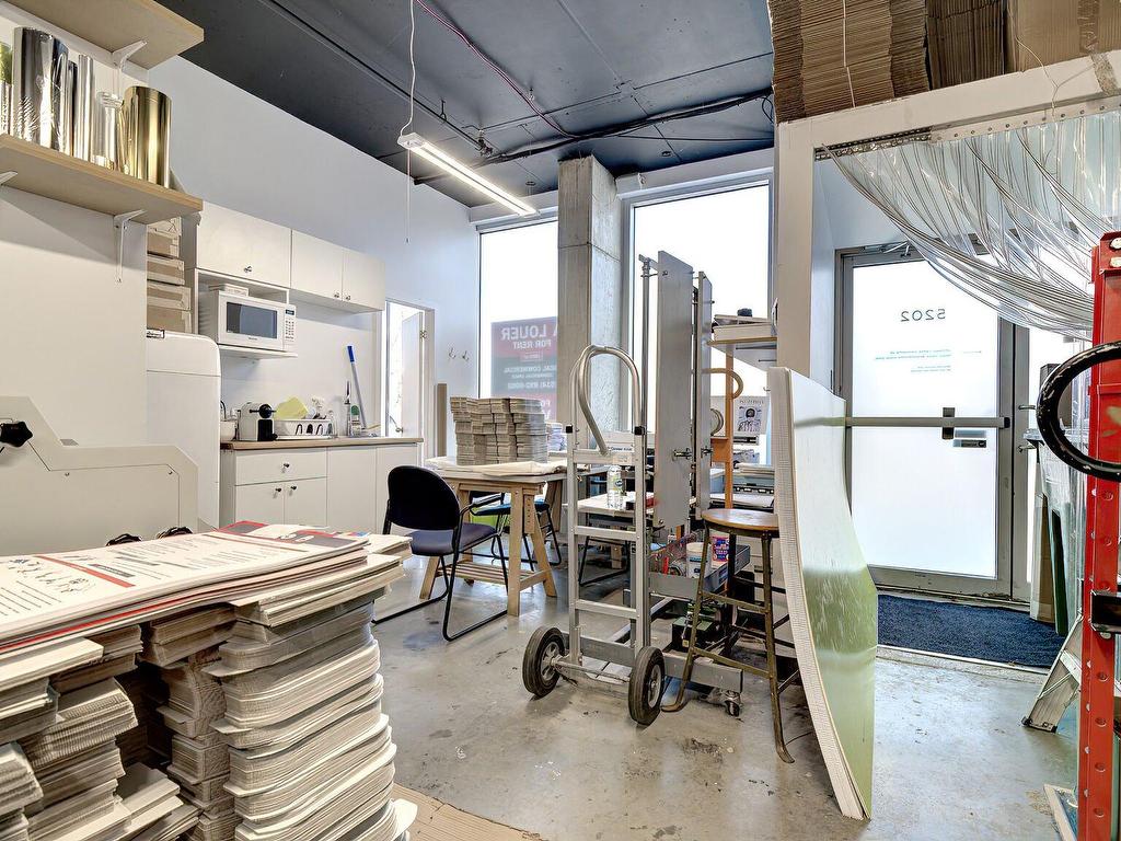 









5202


Av. Gatineau

,
Montréal (Côte-des-Neiges/Notre-Dame-de-Grâce),




QC
H3T1W9

