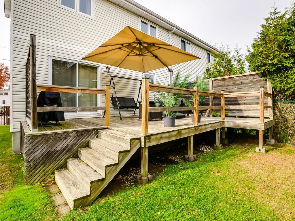 









24


Rue du St-Médard

,
Gatineau (Aylmer),




QC
J9H7A7

