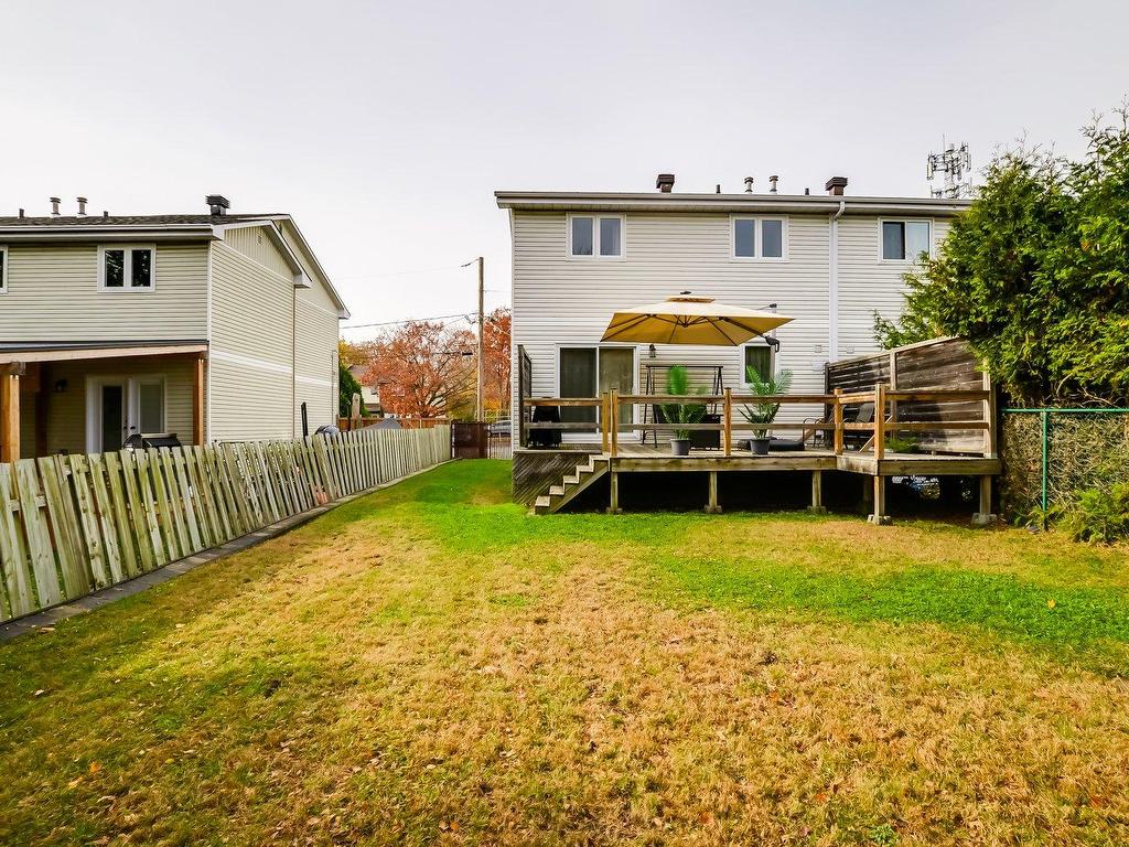 









24


Rue du St-Médard

,
Gatineau (Aylmer),




QC
J9H7A7

