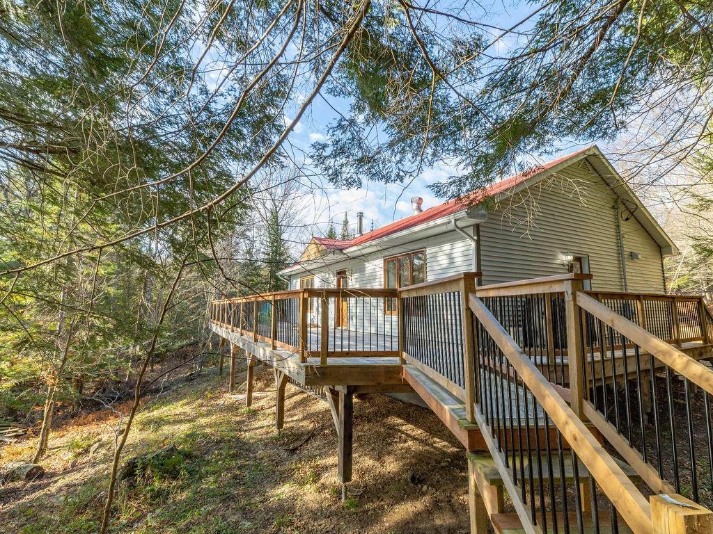 









1115


Ch. McArthur

,
Boileau,




QC
J0T1G0

