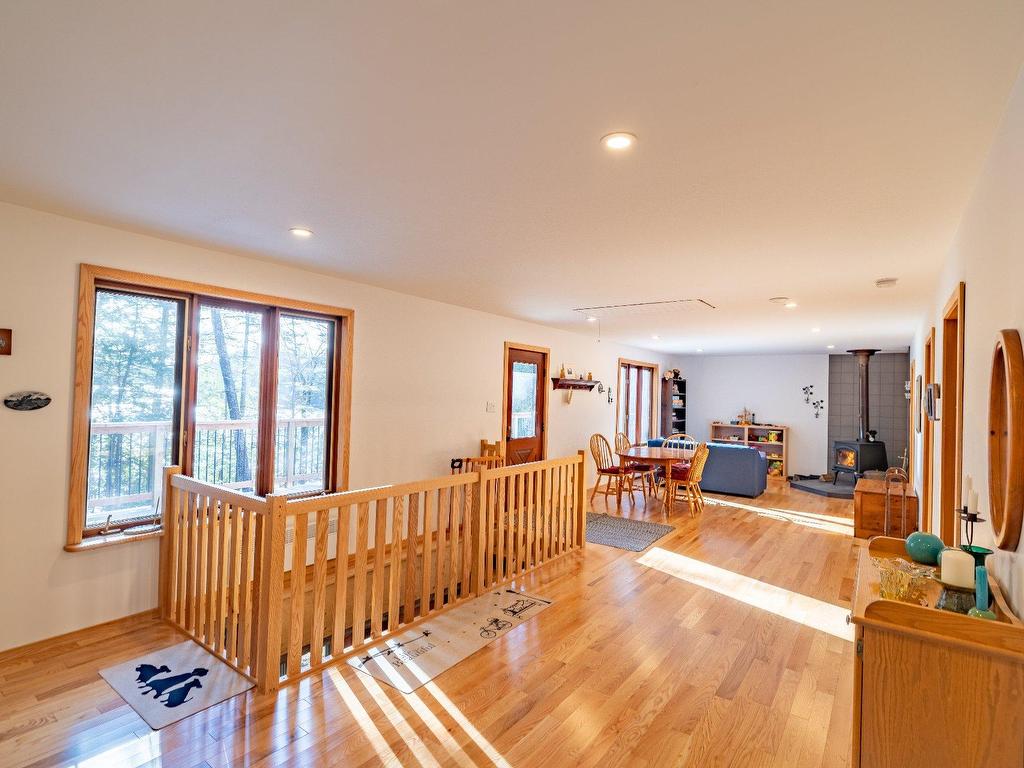 









1115


Ch. McArthur

,
Boileau,




QC
J0T1G0

