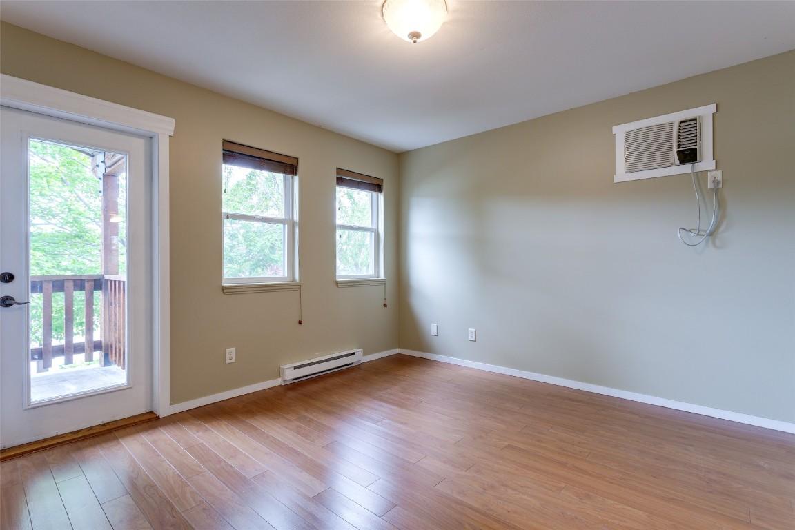 









860


Glenwood

Avenue,
Kelowna,




BC
V1Y 5M5

