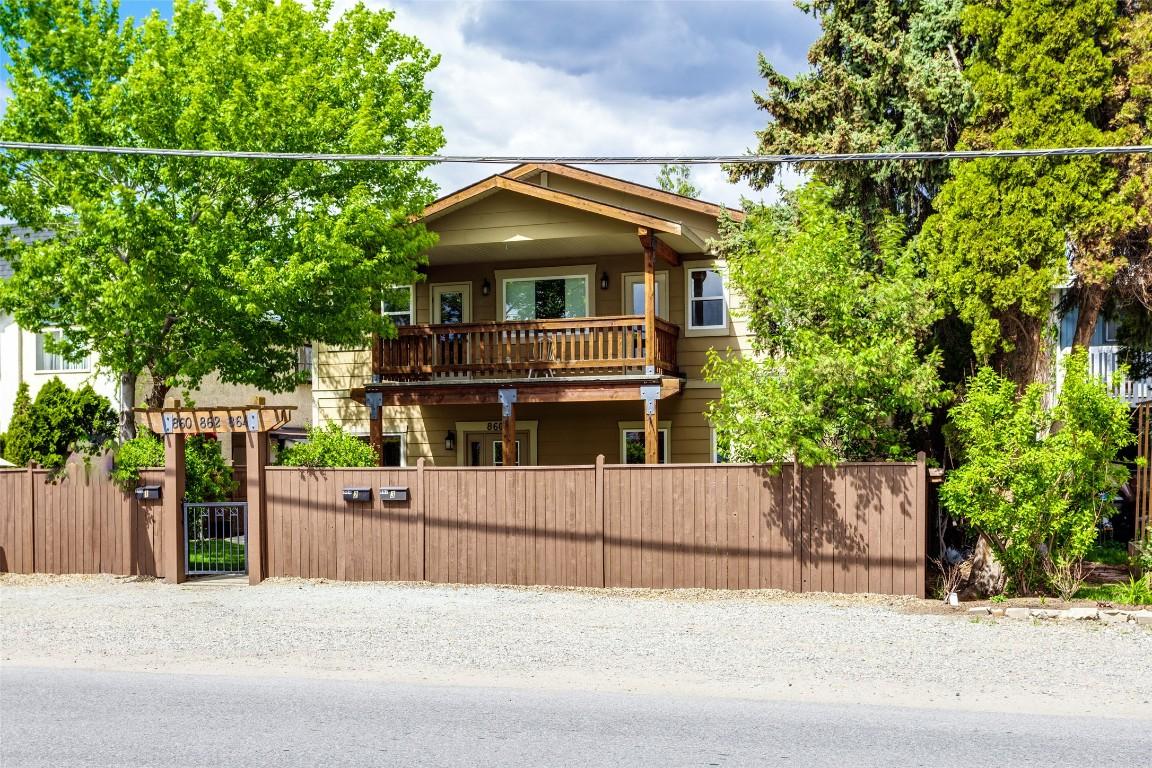 









860


Glenwood

Avenue,
Kelowna,




BC
V1Y 5M5


