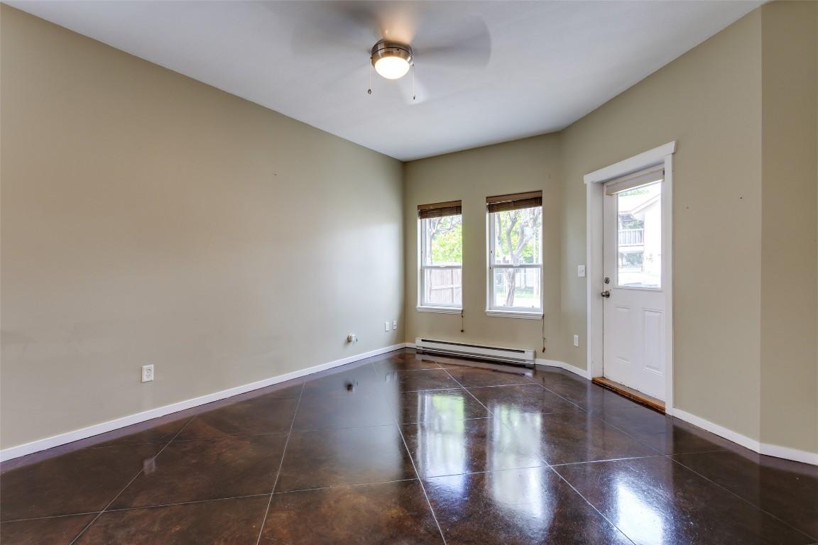









860


Glenwood

Avenue,
Kelowna,




BC
V1Y 5M5

