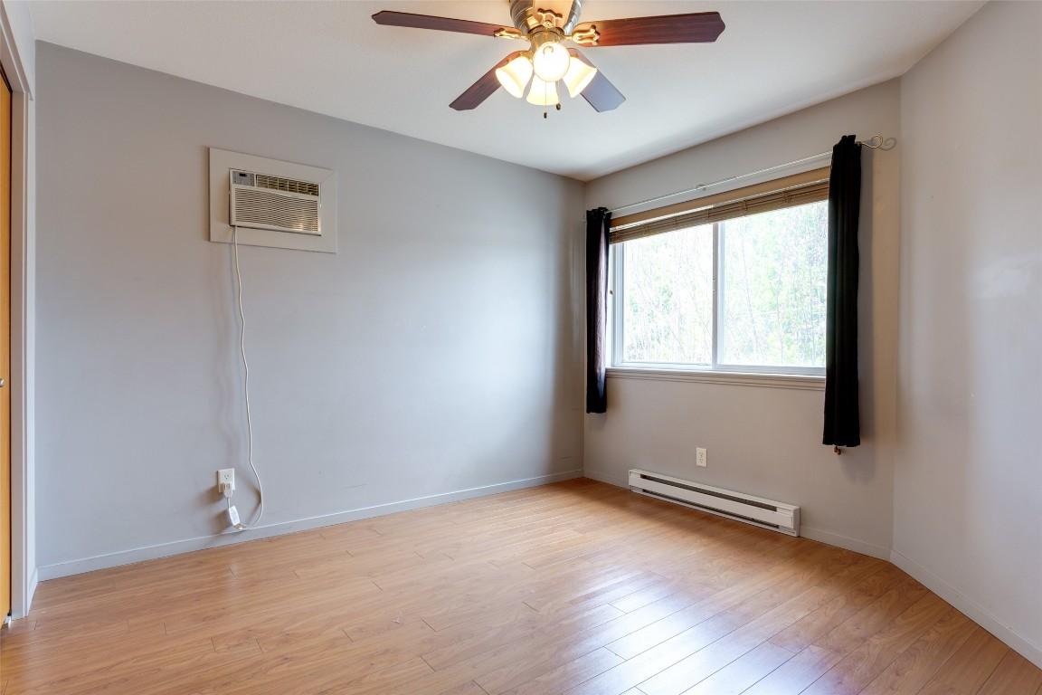 









860


Glenwood

Avenue,
Kelowna,




BC
V1Y 5M5

