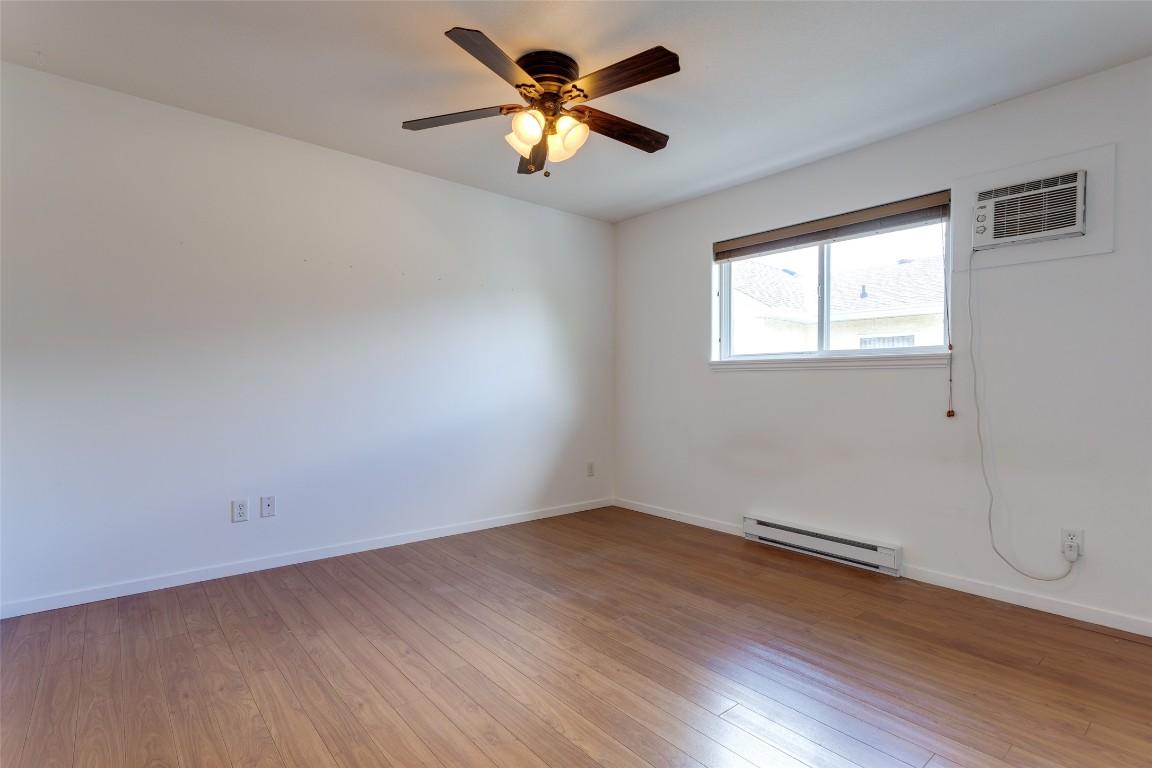 









860


Glenwood

Avenue,
Kelowna,




BC
V1Y 5M5

