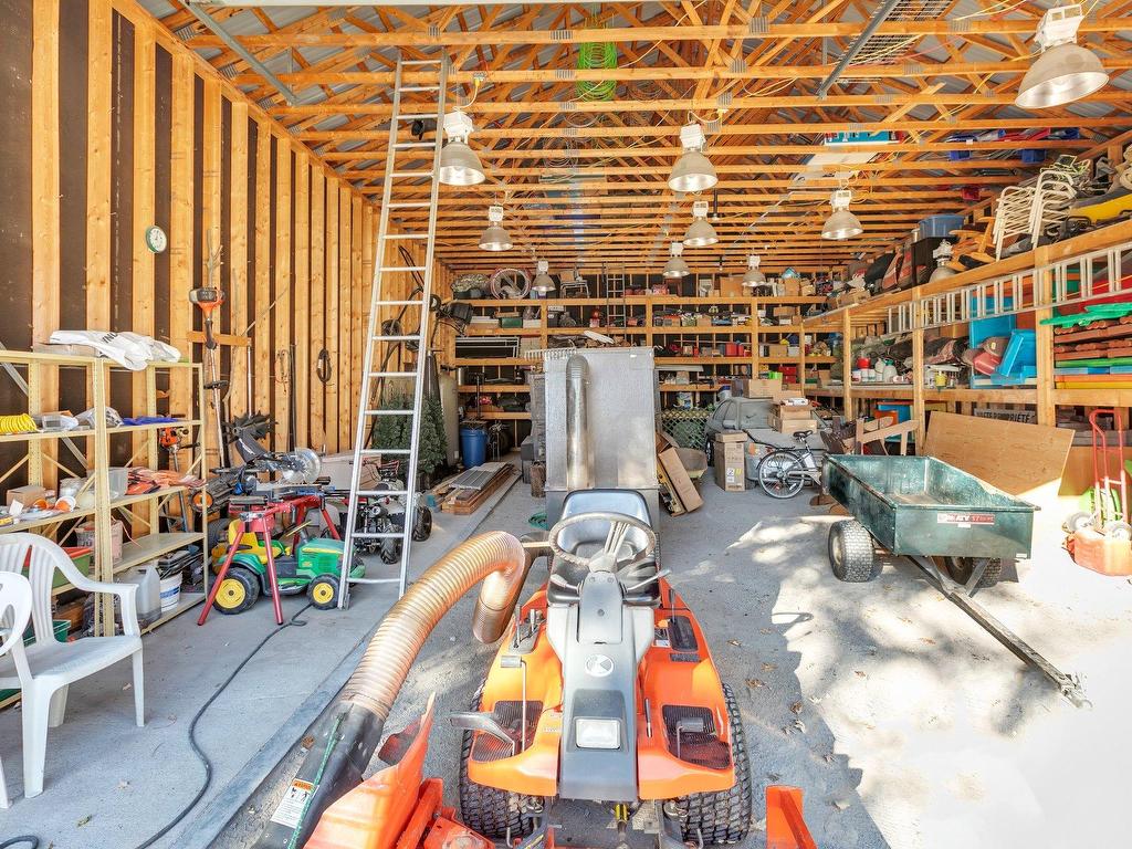 









2087


Ch. Lakeshore

,
Clarenceville,




QC
J0J1B0

