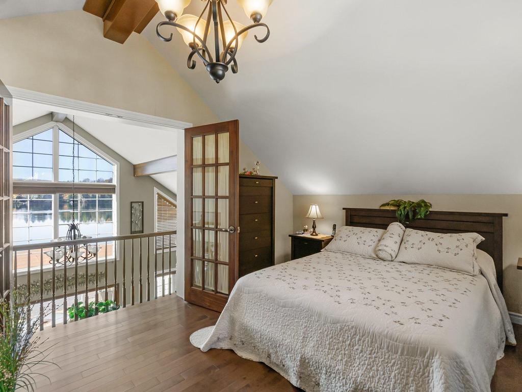









600


Ch. des Pionniers

,
Saint-Mathieu-du-Parc,




QC
G0X1N0

