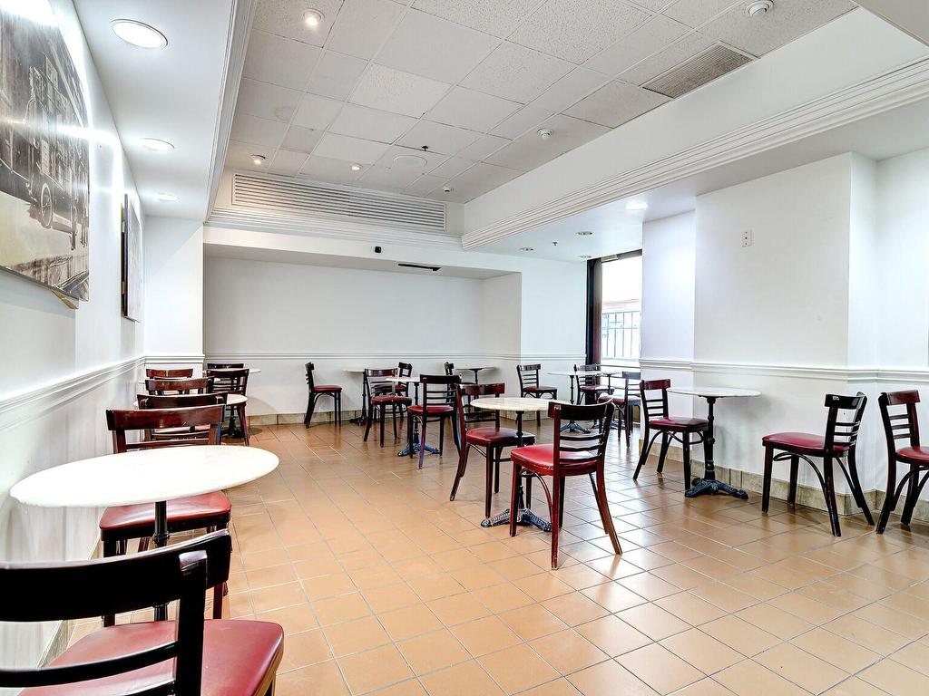 









1100


Av. des Canadiens-de-Montréal

,
Montréal (Ville-Marie),




QC
H3C2H8

