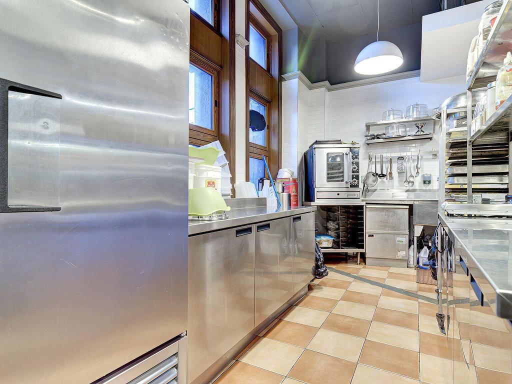 









1100


Av. des Canadiens-de-Montréal

,
Montréal (Ville-Marie),




QC
H3C2H8

