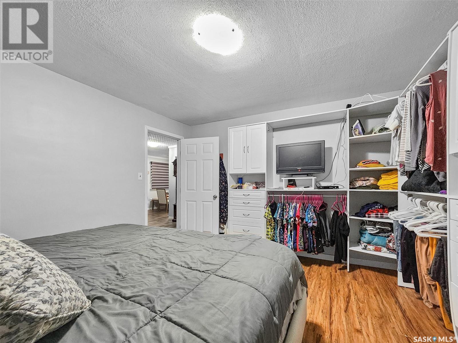 












102 7th AVENUE W

,
Central Butte,




Saskatchewan
S0H0T0

