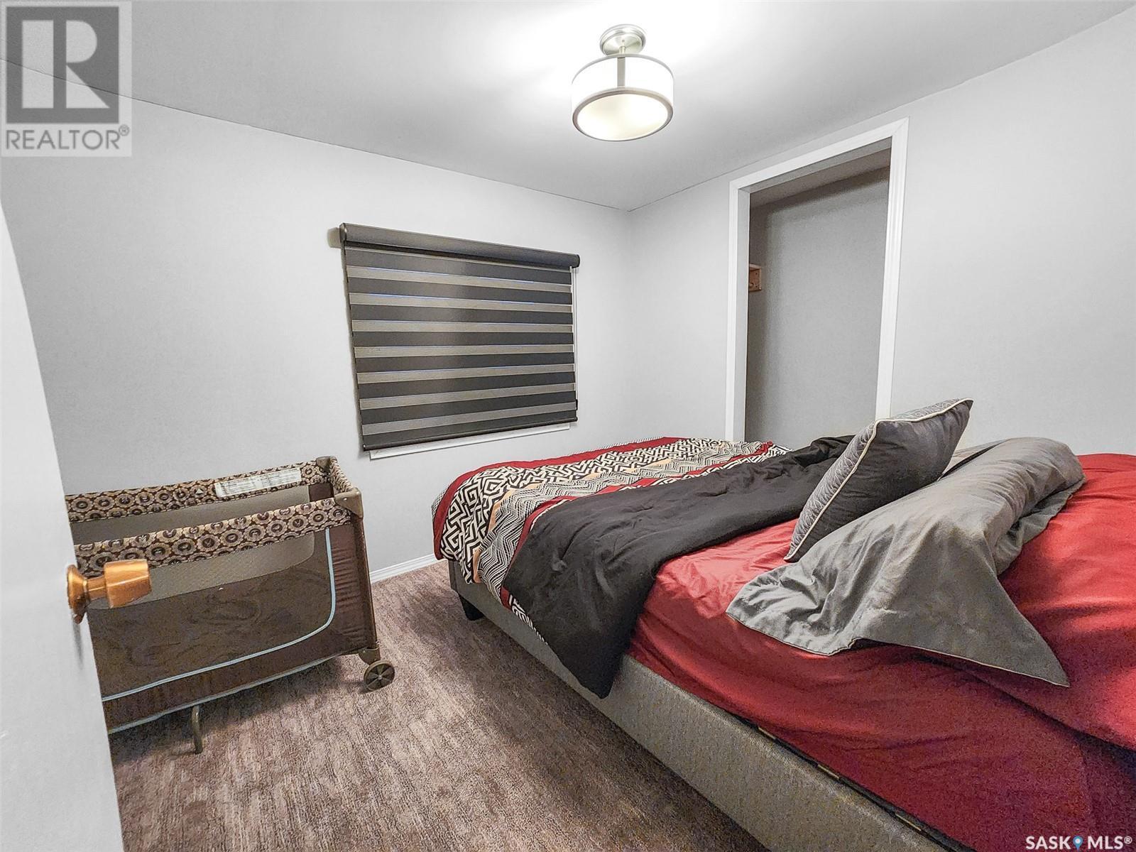 












102 7th AVENUE W

,
Central Butte,




Saskatchewan
S0H0T0

