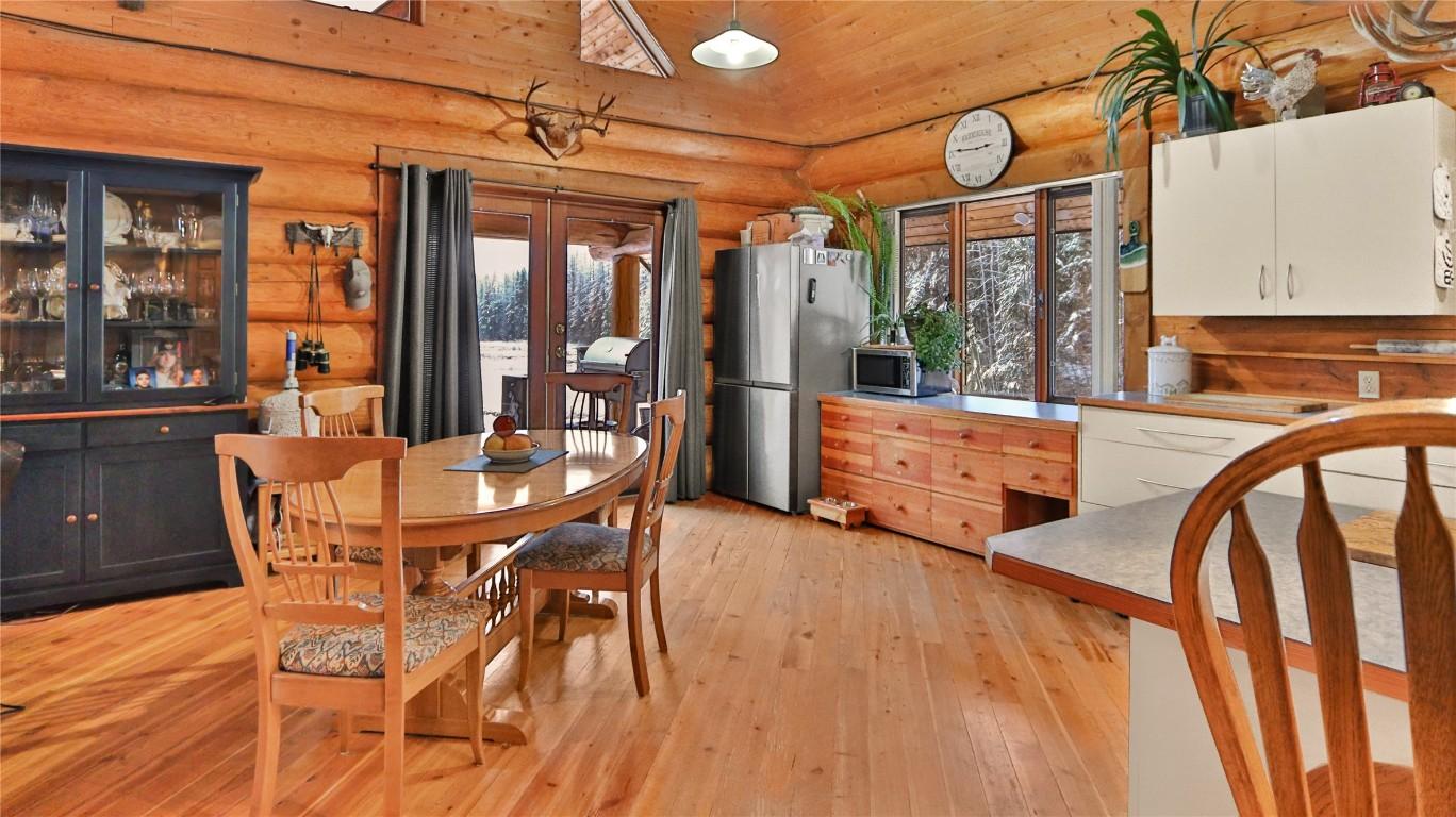 









2120


FISH LAKE

Road,
Rock Creek,




BC
V0H 1Y0

