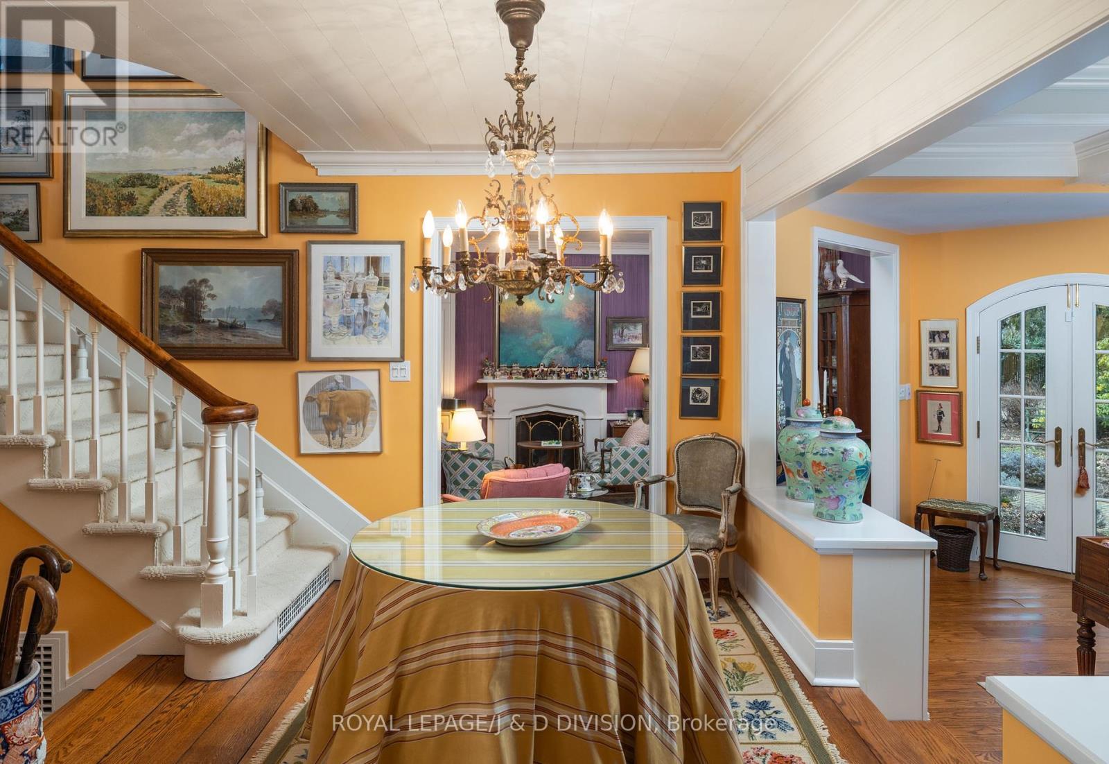 












217 BUTLER STREET

,
Niagara-on-the-Lake,




Ontario
L0S1J0

