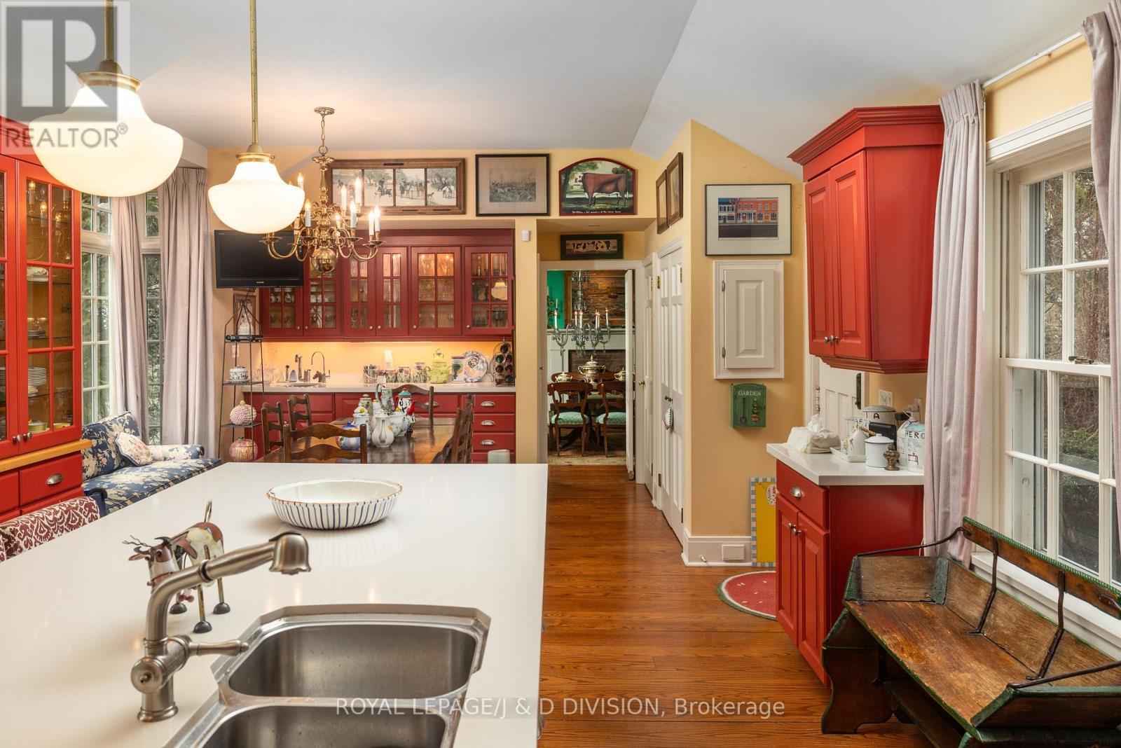 












217 BUTLER STREET

,
Niagara-on-the-Lake,




Ontario
L0S1J0


