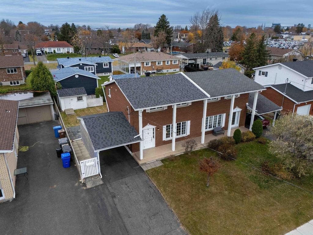 









56


Rue Ferland

,
Sorel-Tracy,




QC
J3P3C9

