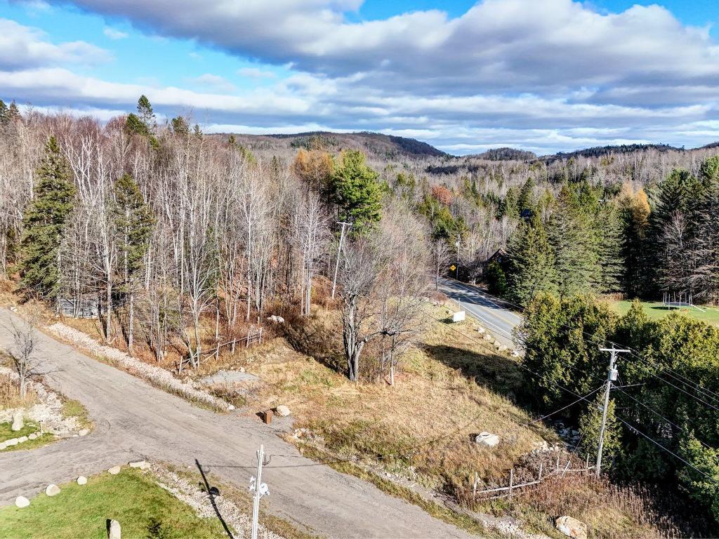 









7000


Route Principale

,
Wentworth-Nord,







QC
J0T1Y0

