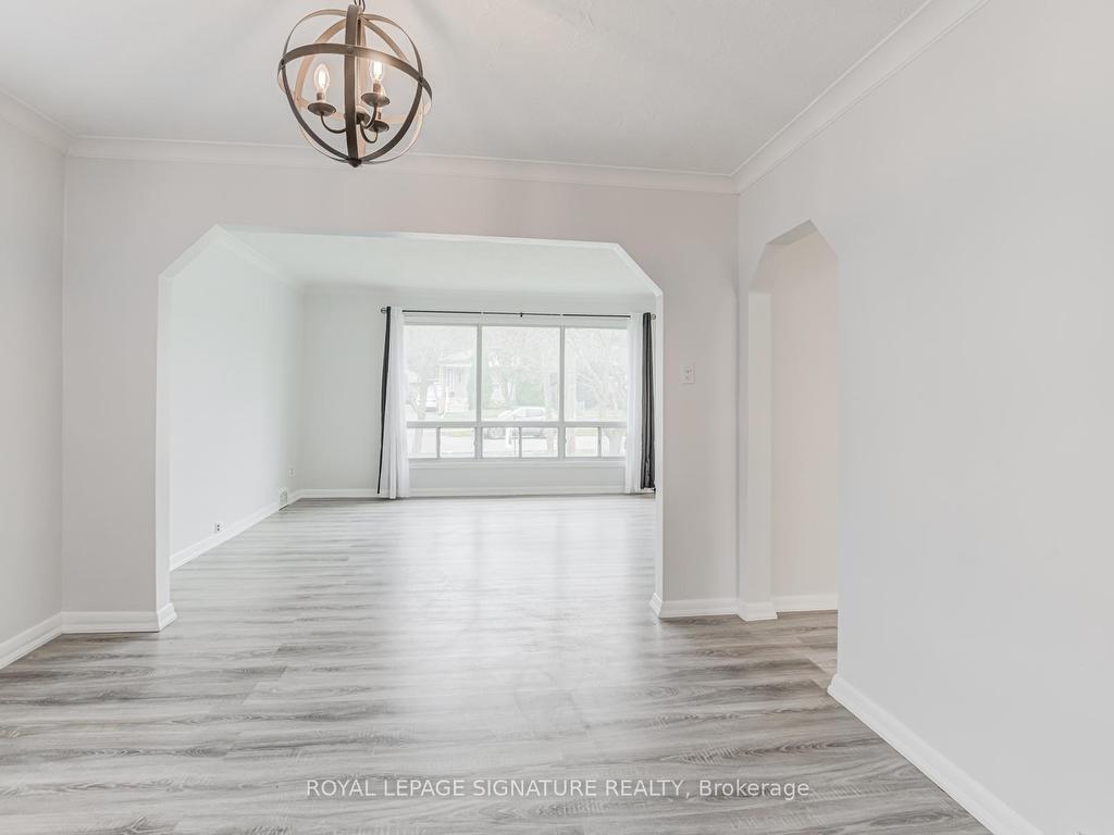 









6


Bonnyview

Drive,
Toronto,




ON
M8Y 3G6

