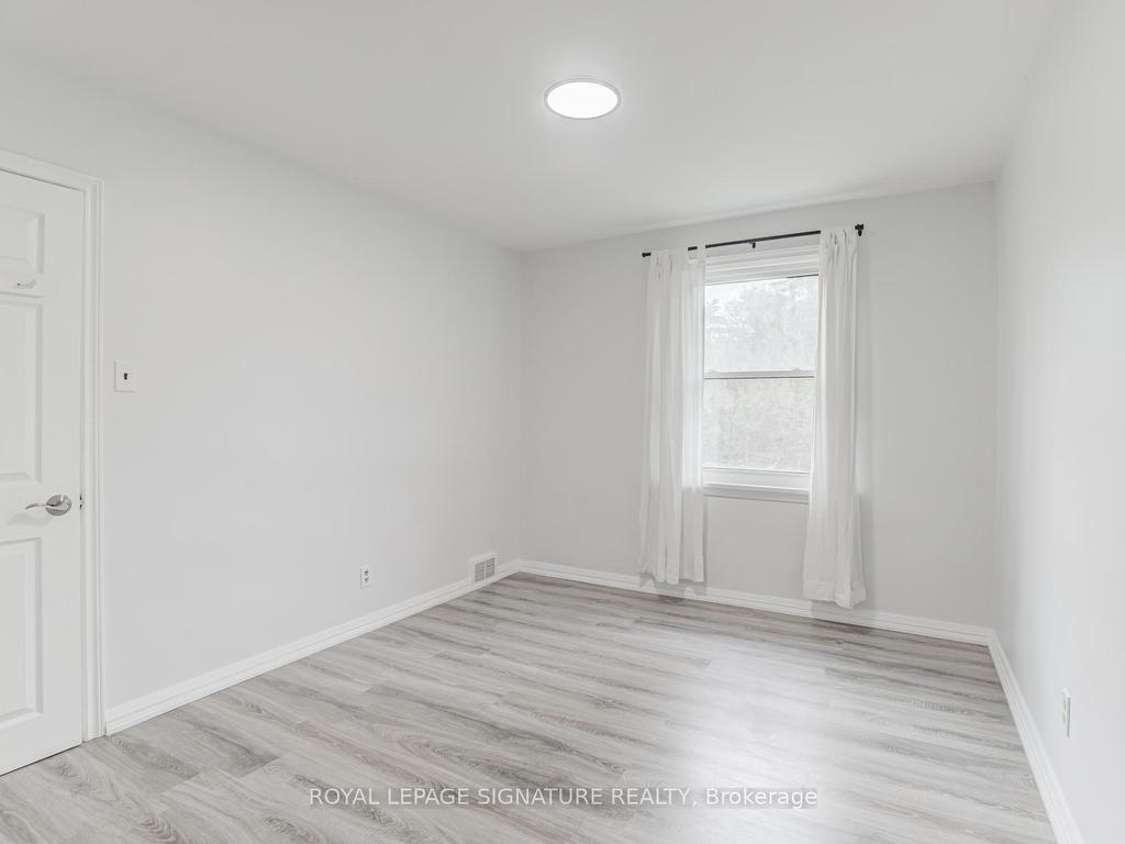 









6


Bonnyview

Drive,
Toronto,




ON
M8Y 3G6

