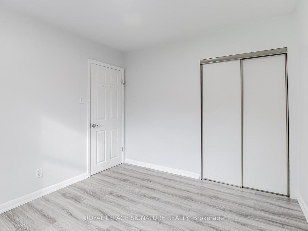 









6


Bonnyview

Drive,
Toronto,




ON
M8Y 3G6

