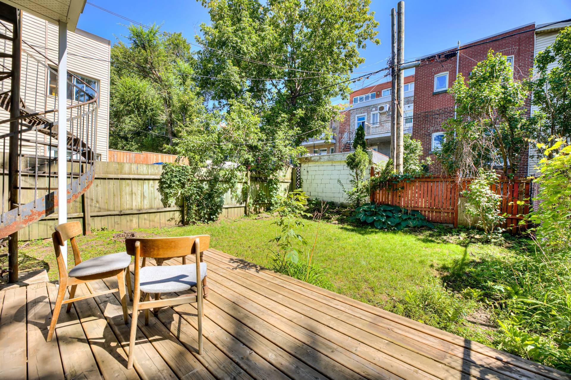 









5260

 - 5262A


Av. Ponsard

,
Montréal (Côte-des-Neiges/Notre-Dame-de-Grâce),




QC
H3W2A8


