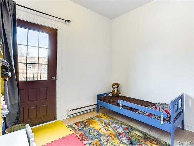 









5260

 - 5262A


Av. Ponsard

,
Montréal (Côte-des-Neiges/Notre-Dame-de-Grâce),




QC
H3W2A8


