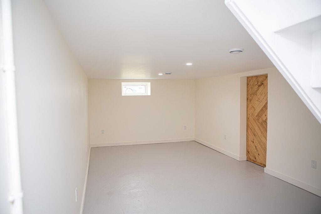 












15 4th Street S

,
Souris,




Manitoba
R0K2C0

