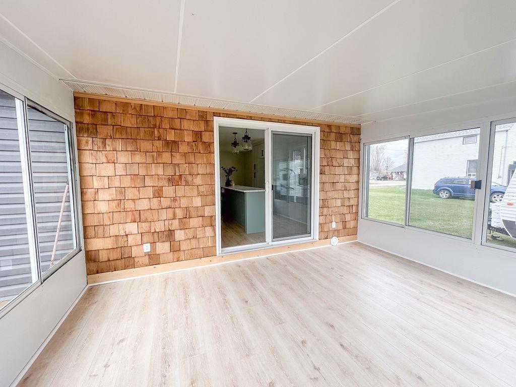 












15 4th Street S

,
Souris,




Manitoba
R0K2C0

