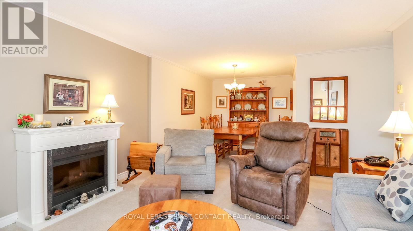 












305 - 131 CLAPPERTON STREET

,
Barrie,




Ontario
L4M3G3

