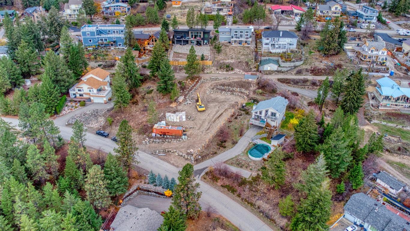 









627


Mountain

Drive,
Vernon,







BC
V1H 2B7

