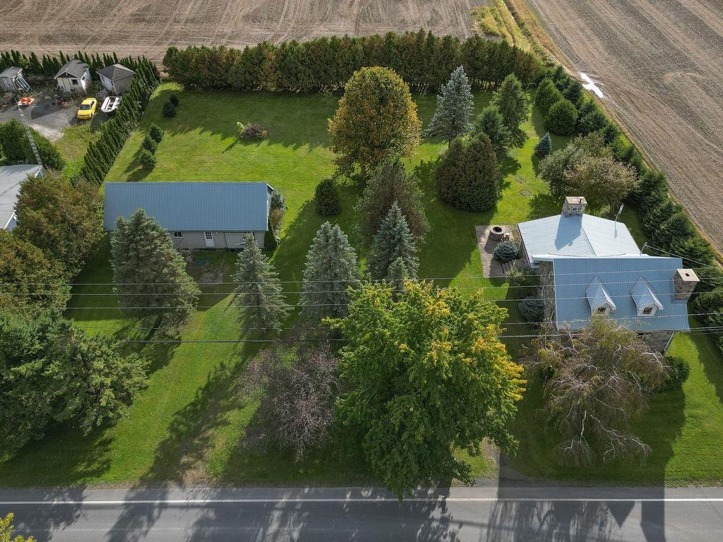 









371


Ch. de la Grande-Ligne E.

,
Saint-Jean-sur-Richelieu,




QC
J2X4J2

