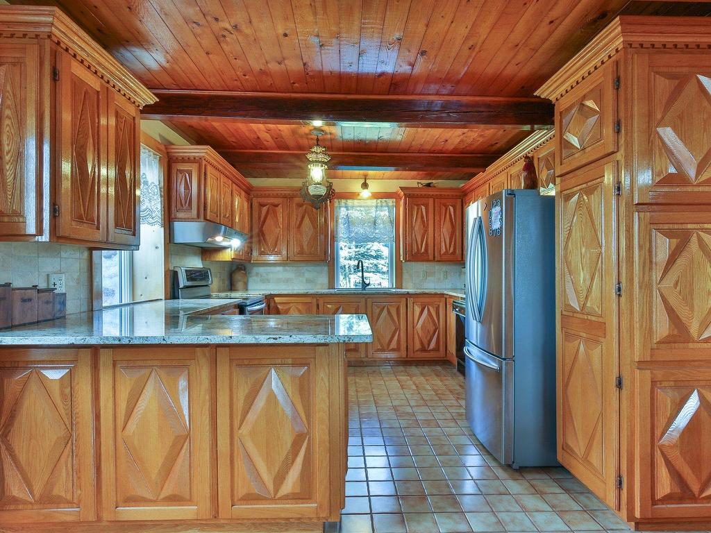 









371


Ch. de la Grande-Ligne E.

,
Saint-Jean-sur-Richelieu,




QC
J2X4J2

