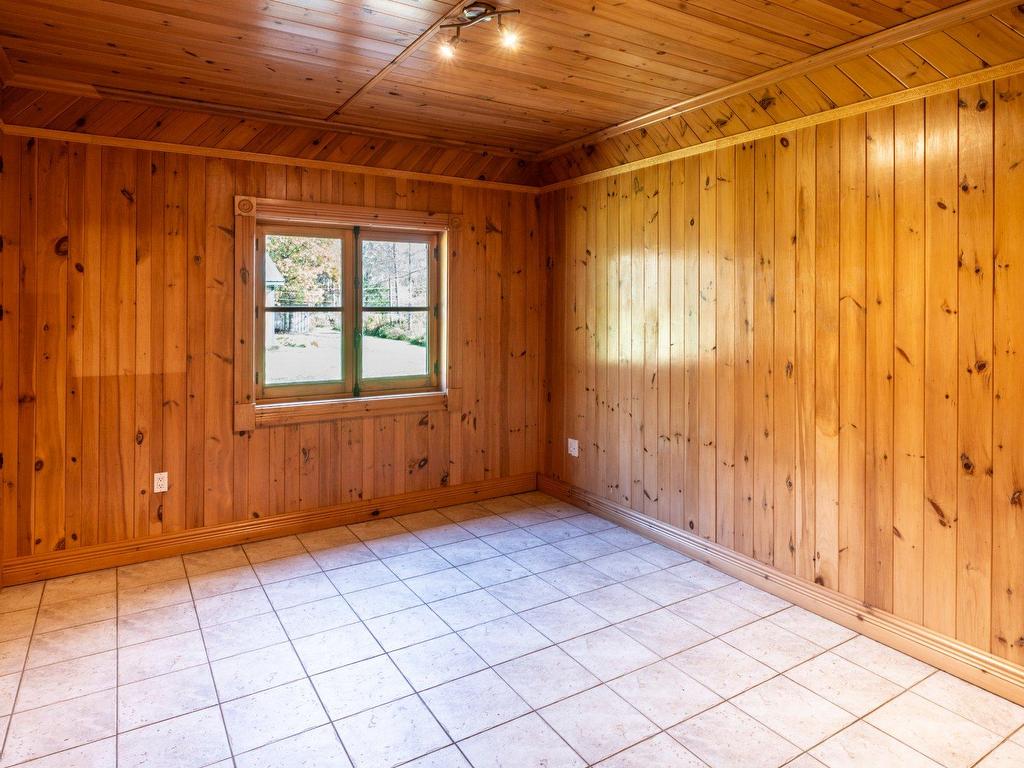 









1150Z


Route des Érables

,
Saint-Théodore-d'Acton,







QC
J0H1Z0

