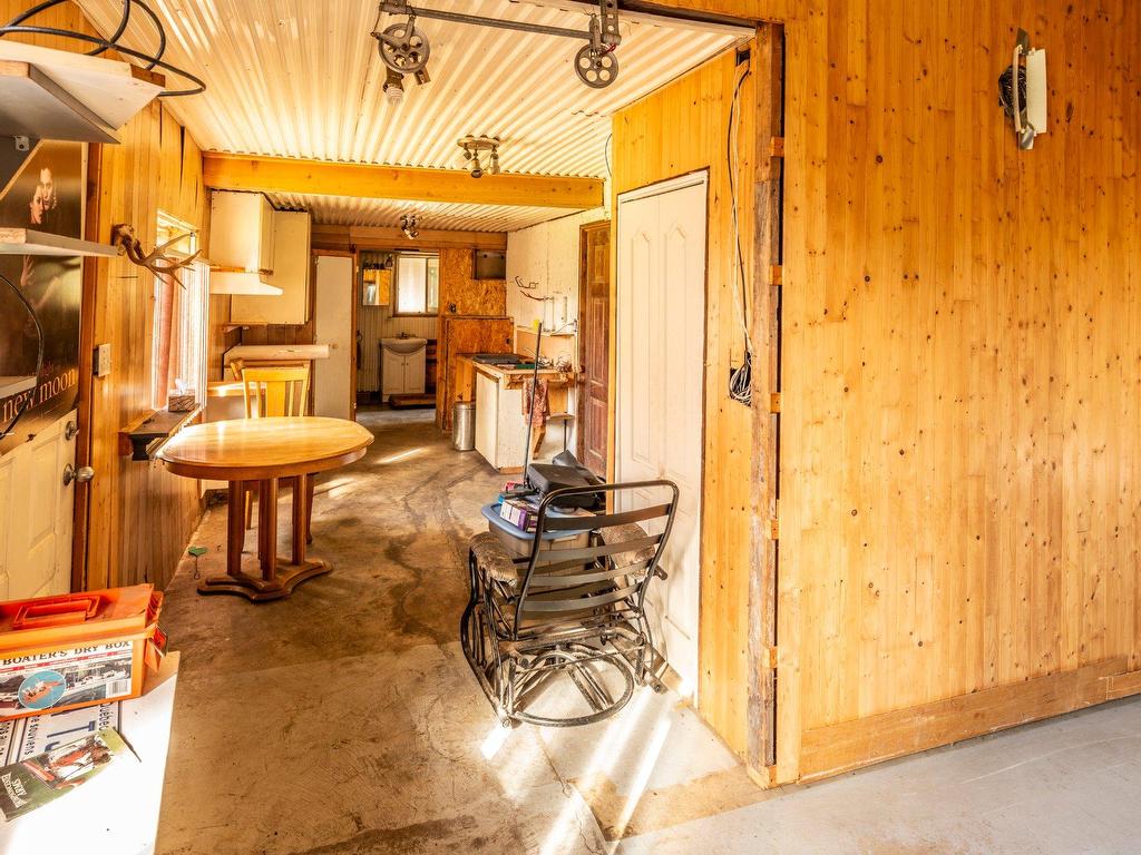 









1150Z


Route des Érables

,
Saint-Théodore-d'Acton,







QC
J0H1Z0

