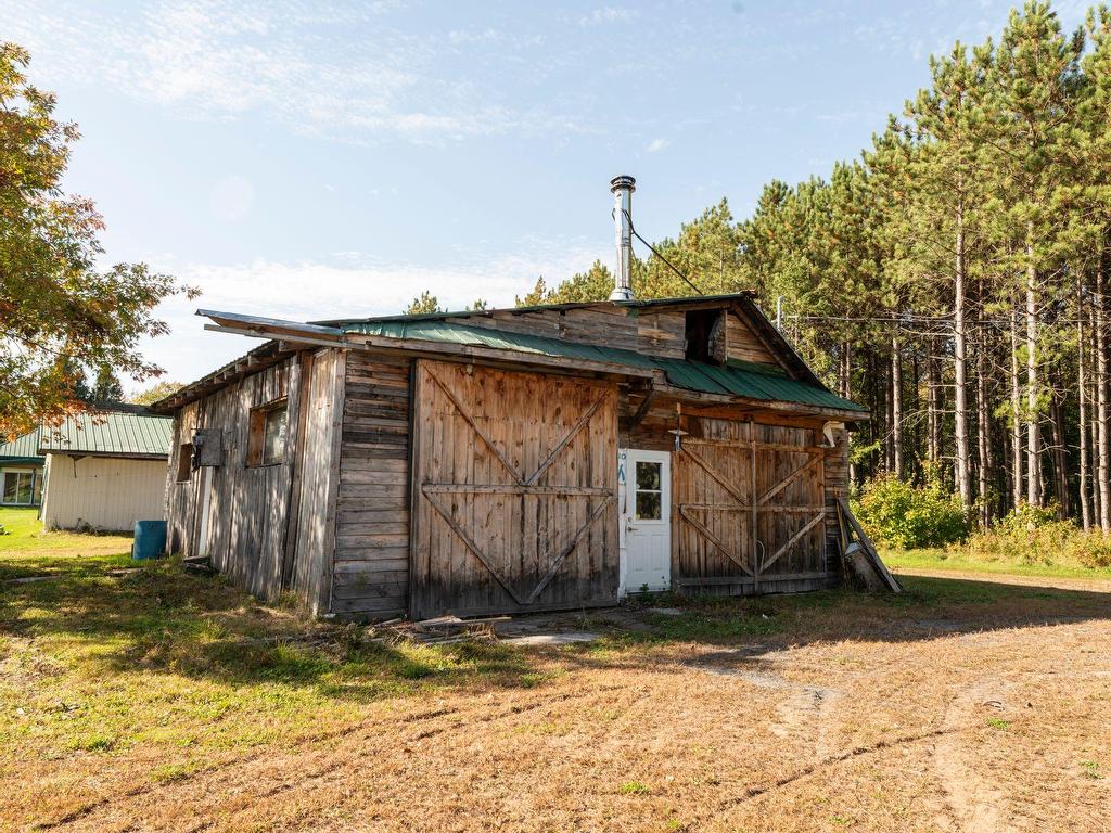 









1150Z


Route des Érables

,
Saint-Théodore-d'Acton,







QC
J0H1Z0

