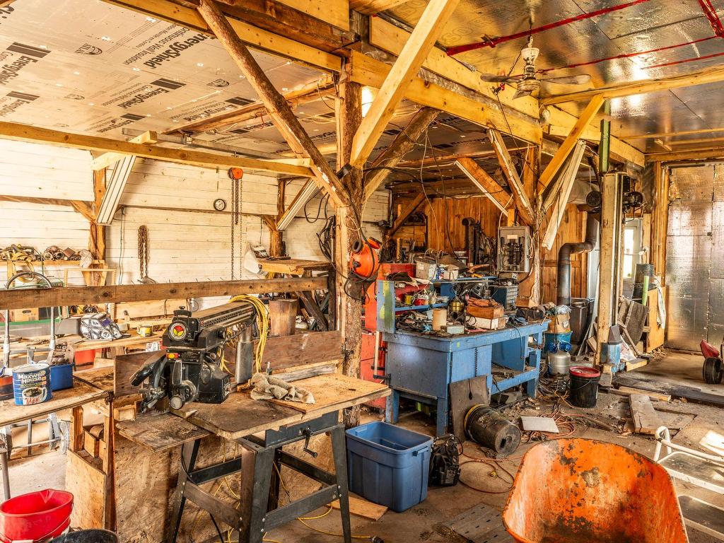 









1150Z


Route des Érables

,
Saint-Théodore-d'Acton,







QC
J0H1Z0

