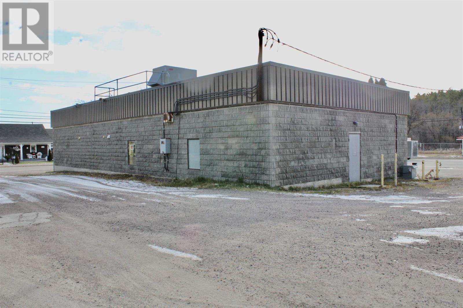 












121 Front ST

,
Spanish,




Ontario
P0P2A0

