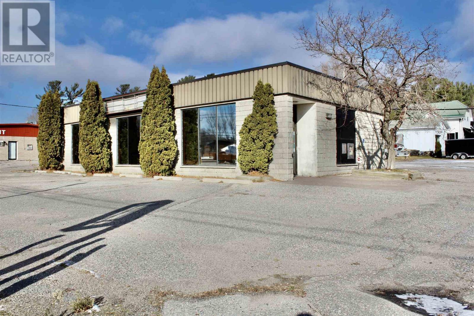 












121 Front ST

,
Spanish,




Ontario
P0P2A0

