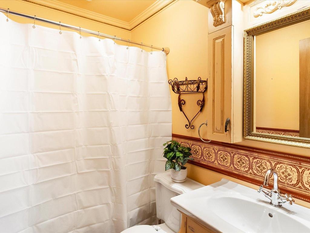 









552

 - 562


2e Rue de la Pointe

,
Shawinigan,




QC
G9N1J7

