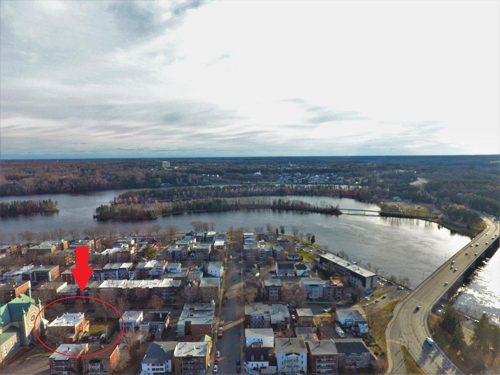 









552

 - 562


2e Rue de la Pointe

,
Shawinigan,




QC
G9N1J7

