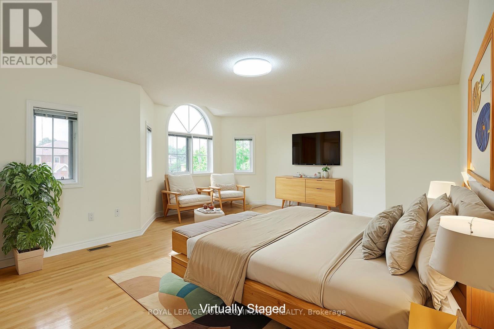












3 CREEKVIEW AVENUE

,
Richmond Hill,




Ontario
L4C9X1

