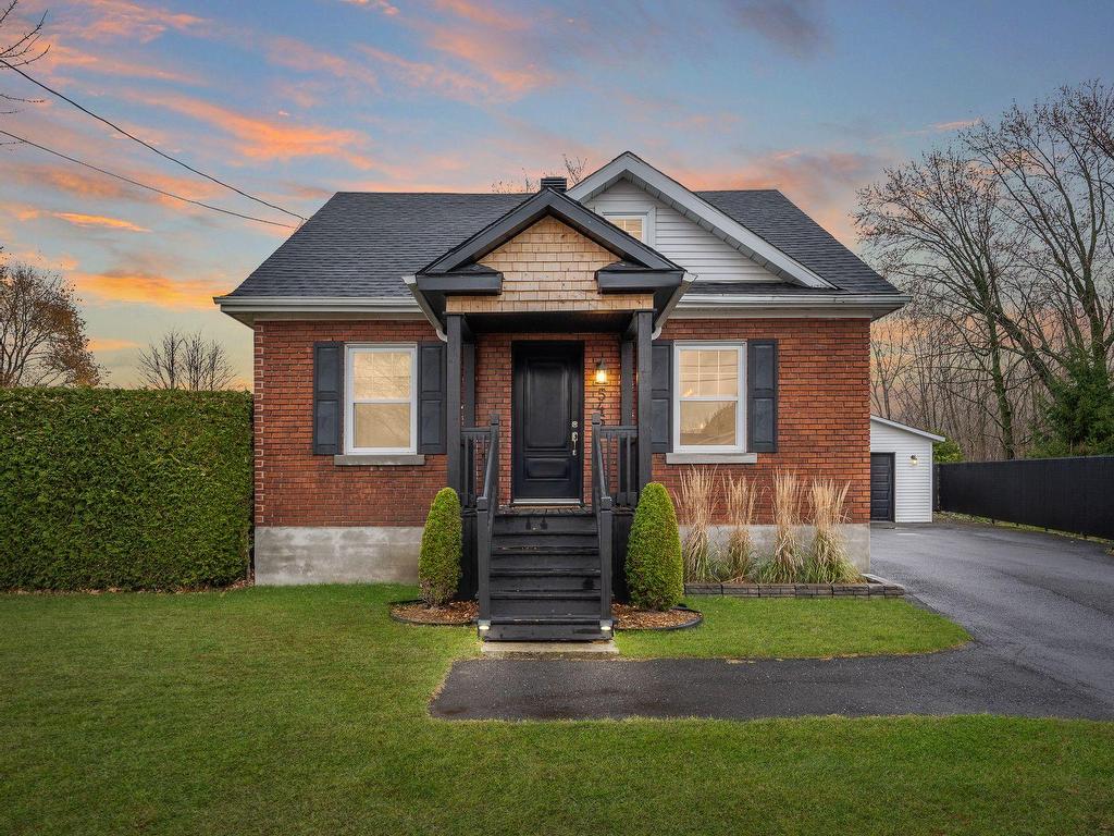 









545


Boul. de Normandie N.

,
Farnham,




QC
J2N1W6

