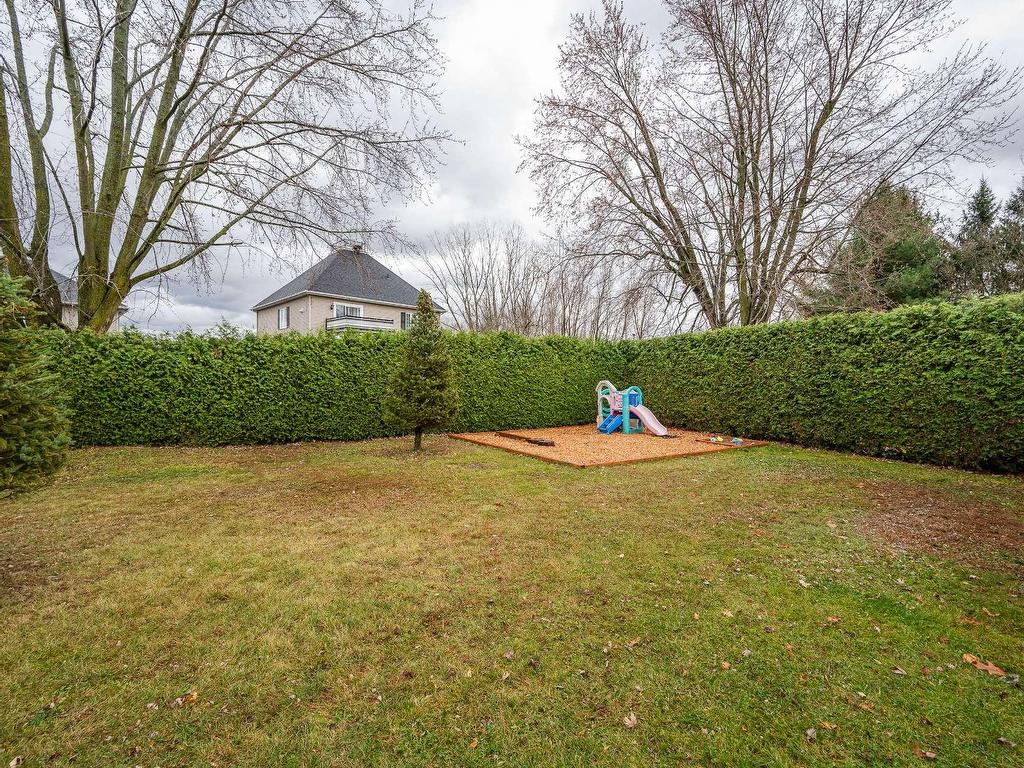 









545


Boul. de Normandie N.

,
Farnham,




QC
J2N1W6

