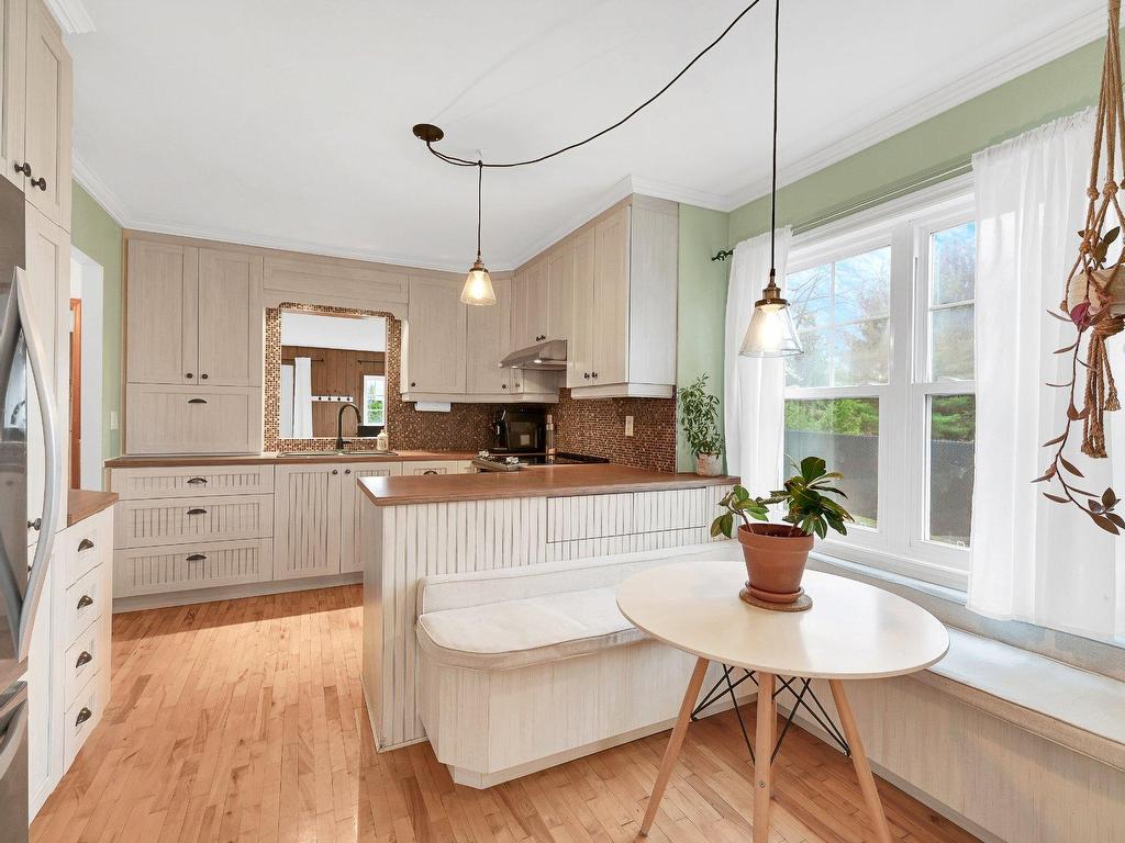 









545


Boul. de Normandie N.

,
Farnham,




QC
J2N1W6


