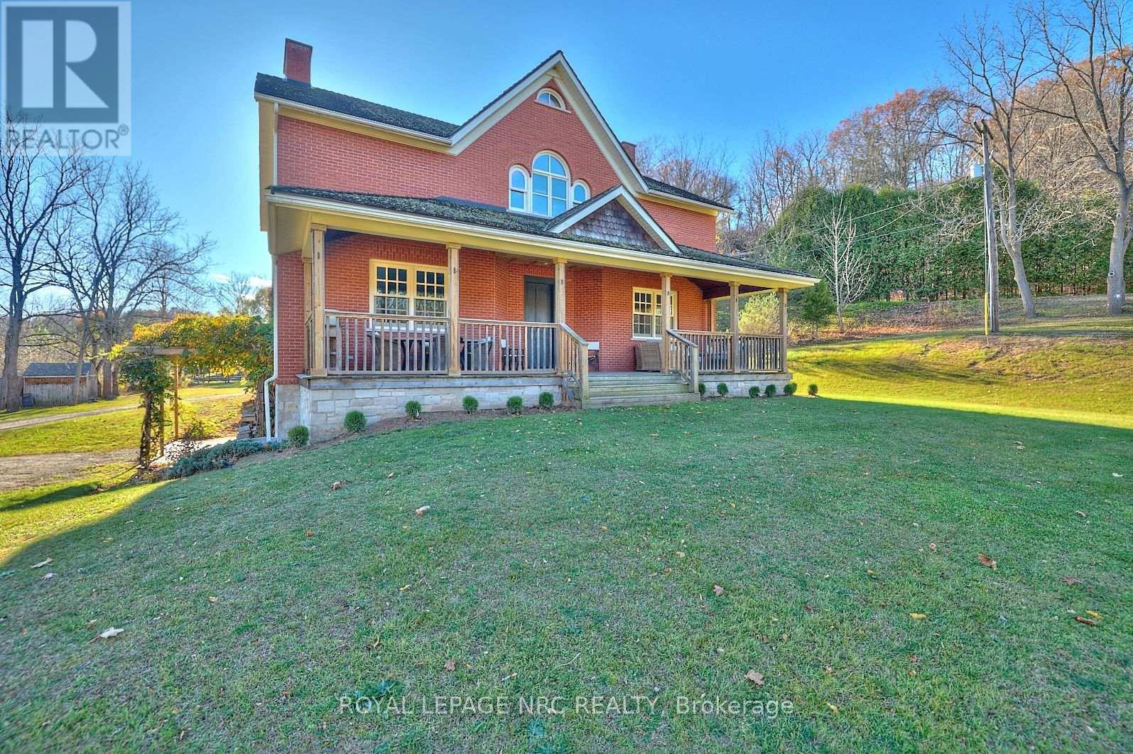 












2877 MCSHERRY LANE

,
Pelham (Fonthill),




Ontario
L0S1E6


