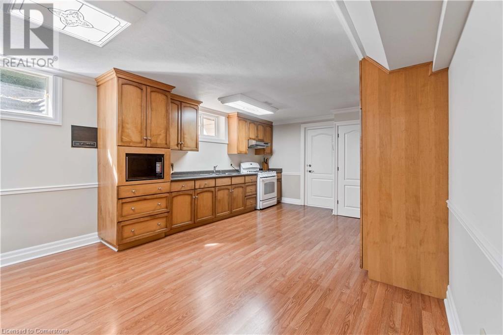 












80 MARGARET Avenue

,
Stoney Creek,




Ontario
L8G3G5

