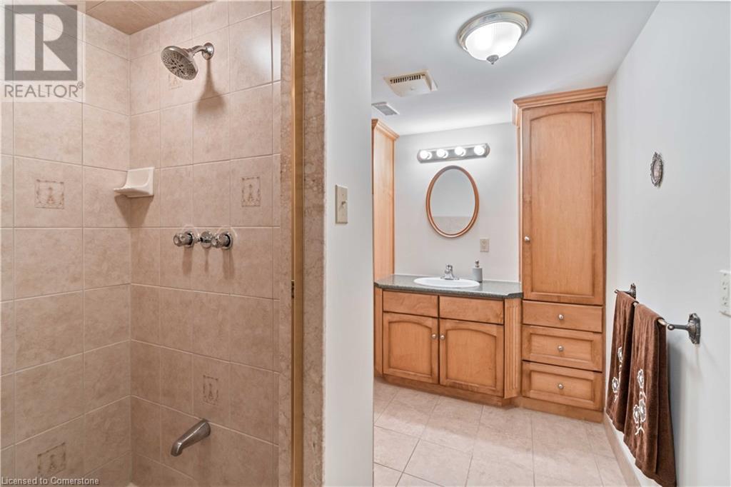 












80 MARGARET Avenue

,
Stoney Creek,




Ontario
L8G3G5

