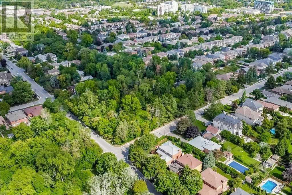












108 YONGEHURST ROAD

,
Richmond Hill,




Ontario
L4C3T2


