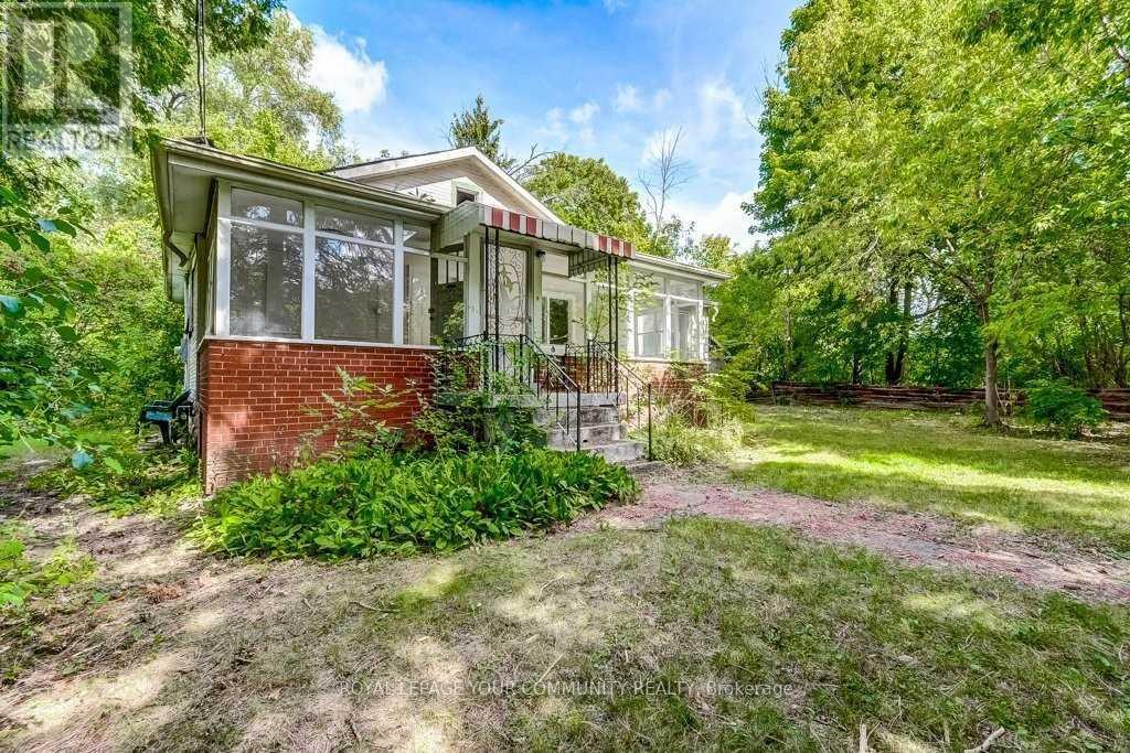












108 YONGEHURST ROAD

,
Richmond Hill,




Ontario
L4C3T2

