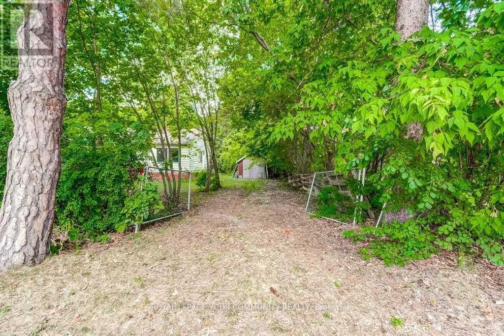 












108 YONGEHURST ROAD

,
Richmond Hill,




Ontario
L4C3T2

